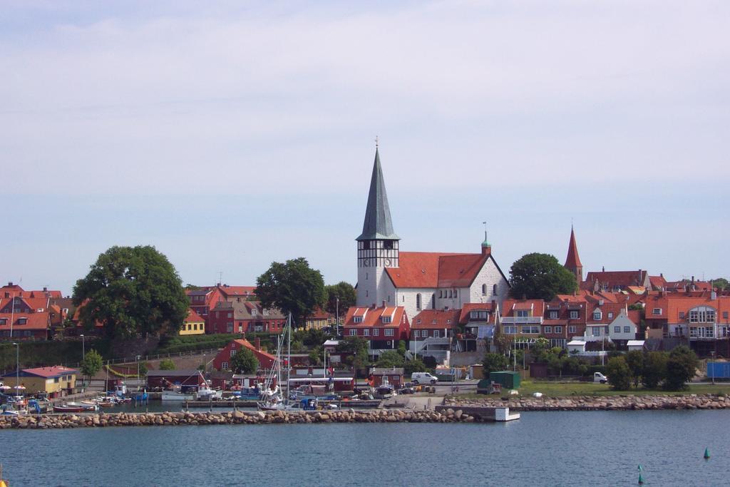 Nordskoven Strand Camping Rønne Exteriör bild