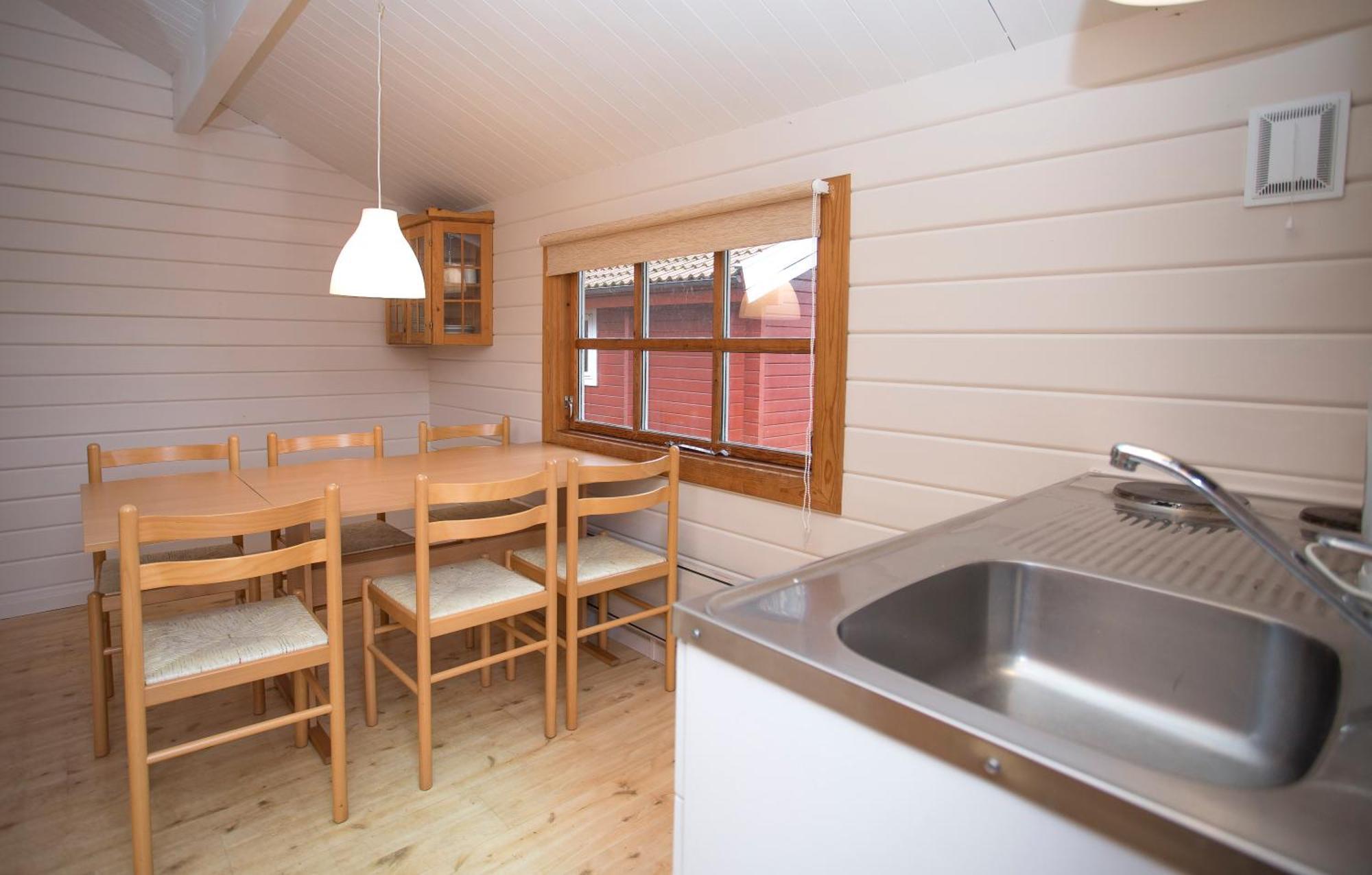 Nordskoven Strand Camping Rønne Rum bild